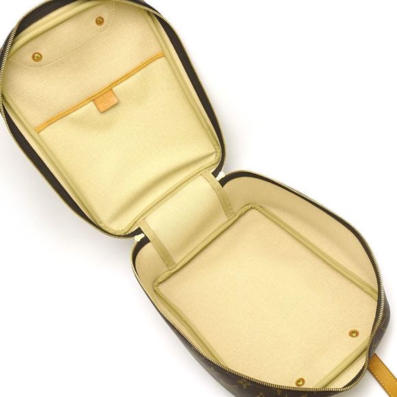 Louis Vuitton Monogram Excursion Brown Handbag - Picture 8 of 8